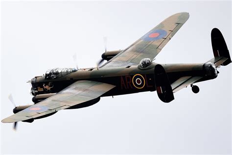 Raf Avro Lancaster Bomber Bbmf Pa474 City Of Lincoln Raaf Flickr