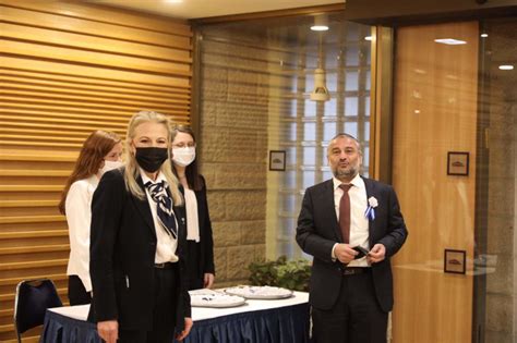 טקס השבעת הכנסת התקיים במתכונת מצומצמת בצל נגיף הקורונה. הכנסת ה-24: הכירו את הח"כים החדשים | לחצו לשידור החי ...