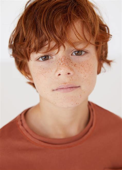 Pin By 哲輝 林 On Reference Children Portrait Redheads Freckles
