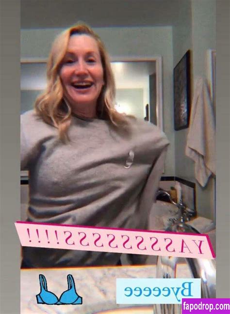 Angela Kinsey Angelakinsey Leaked Nude Photo From Onlyfans And