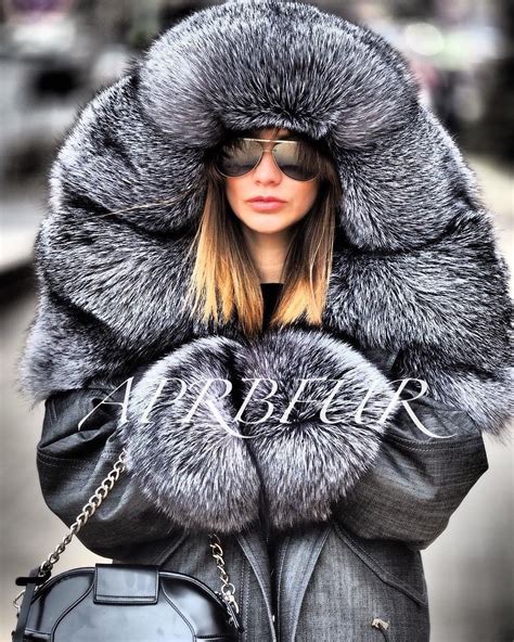 Big Fur Coat Fur Fashion Fur Hood Coat Fur Clothing