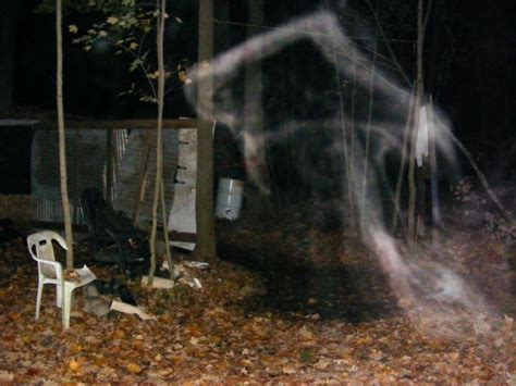 Take A 45 Minute Walk Of Terror Through This Haunted Forest In Ohio