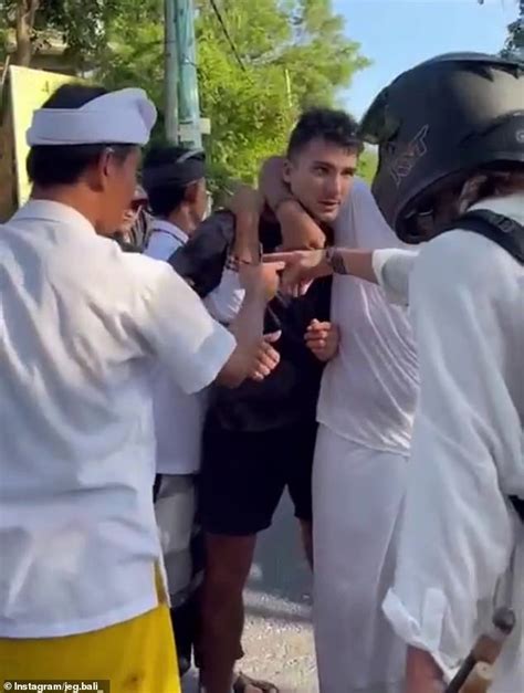 Bali Locals Slam Tourist Who Yelled At Security During Melasti Ceremony