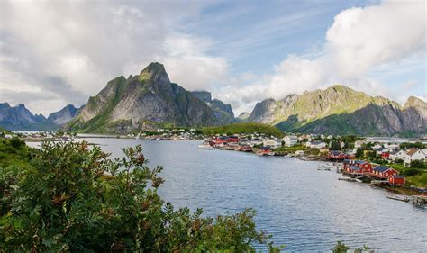 Reine, Norway, the most gorgeous place in the world. (I checked!) : travel