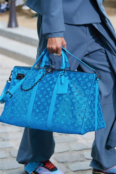 Louis Vuitton Bags New Iqs Executive