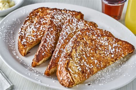 Cinnamon French Toast Breakfast The Breakfast Joynt Diner In Az