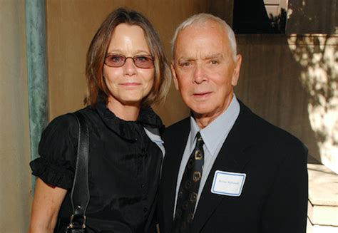 Susan Dey — Now 16 Classic Tv Stars Then And Now Purple Clover