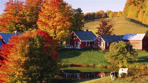 Autumn Country Barns Barn Photos Fall Foliage