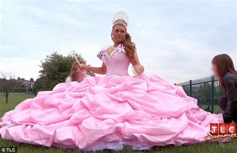 Glow In The Dark Tulle 280lbs Of Ruffles And A 20 Foot Train My Big