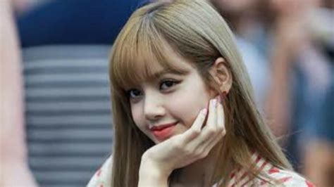 Blackpinks Lisa Has This To Say About Her Footage From Trainee Days