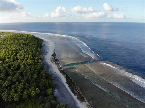 Exploring The Phoenix Islands Protected Area With Sea Semester