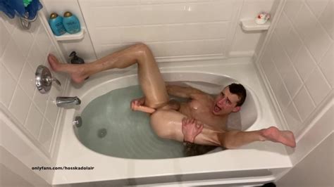 Hot Oiled Up Bath Anal Dildo Masturbation Big Juicy Ass Muscle Hunk