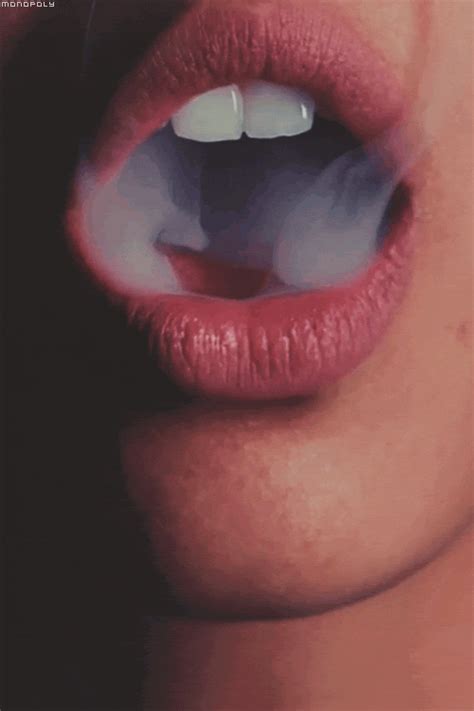 Gif tumblr smoke sigara içen kız gifleri bayan gifleri 2016 gifs tumblr