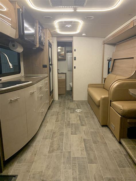 Photos 2018 Winnebago View 24d With Murphy Bed Very Easy To Drive