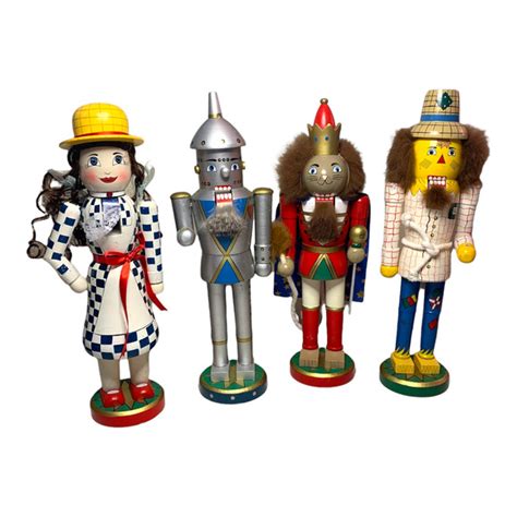 Holiday Time Holiday 4 Wizard Of Oz Nutcrackers 4 Dorothy Lion