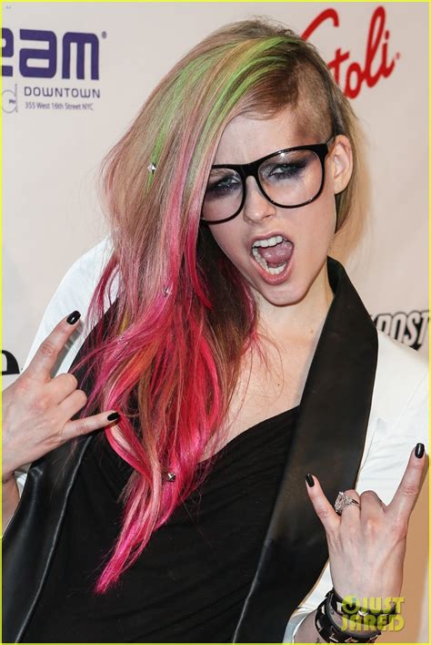 Photo Avril Lavigne Abbey Dawn Fashion Show Photo Just