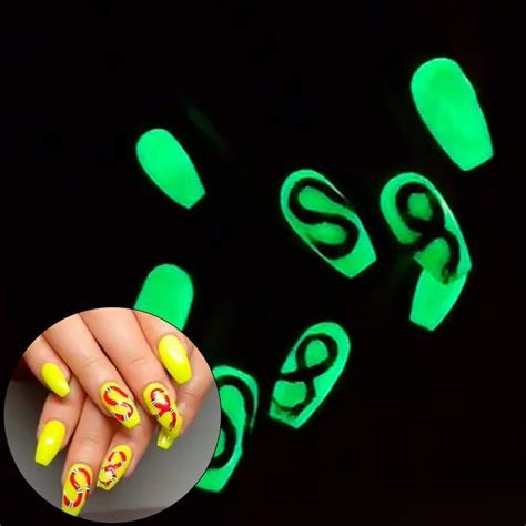 Glow In The Dark Nails With Snake Glow In The Dark Nail Polish Manicure
