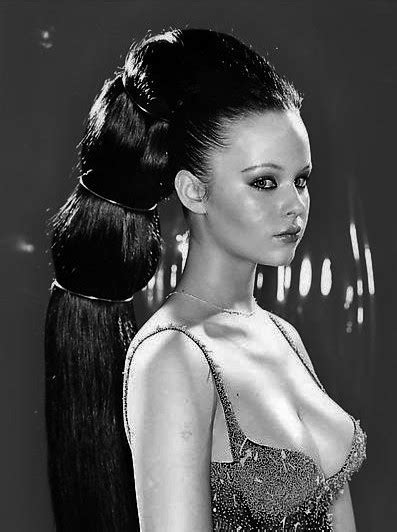 Thora Birch Nude And Sexy 32 Photos The Fappening