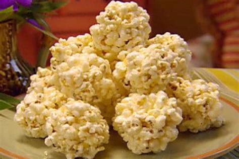 Popcorn Balls Recipe Food Popcorn Balls Honey Popcorn Popcorn