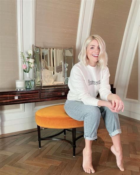 Holly Willoughby Shares Rare Glimpse Of Her Stylish Bedroom At Home With Antique Dressing Table