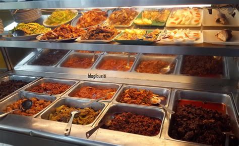 Ingin belanja lebih hemat & terjangkau di toko kedai doiku? Blog Ibu Siti: Kedai Makan Murah KL Sentral