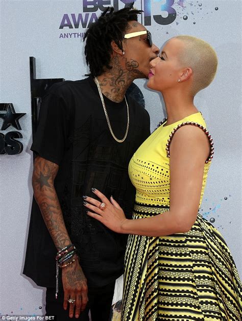 rapper wiz khalifa and model girlfriend amber rose officially married shallie s purple beehive