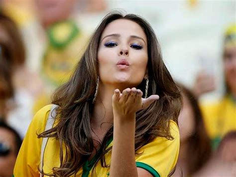 Mulheres Bonitas Do Brasil Beautiful Women From Brazil Fox Press™