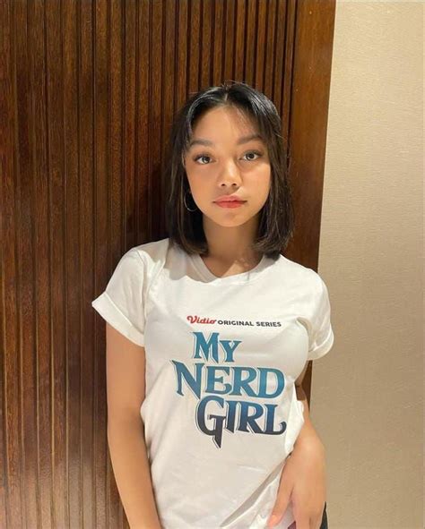 Profil Dan Biodata Naura Ayu Lengkap Pemeran Utama My Nerd Girl Series Hot Sex Picture