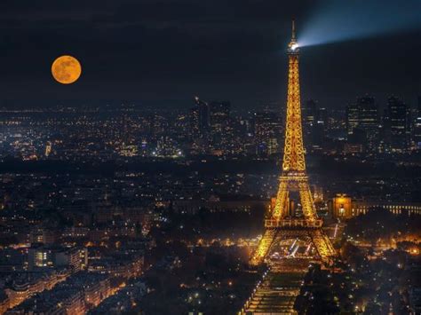 Eiffel Tower Cityscape In Moon Night Wallpaper Hd City 4k