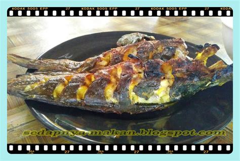 Ikan bakar kuali non stick vs sambal kicap / menu ringkas petua hilangkan hanyir ikan keli yang ramai tak tahu | rjnina gulai ikan keli penang resepi keli. MaKaN JiKa SeDaP: Makan tengahari di Restoran Gulai 7 ...
