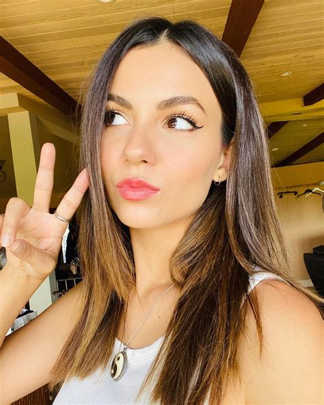 Victoria Justice Age Wiki Biography Trivia And Photos Filmifeed