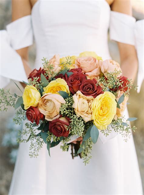Our Favorite Wedding Color Palettes Fall Wedding Flowers Fall