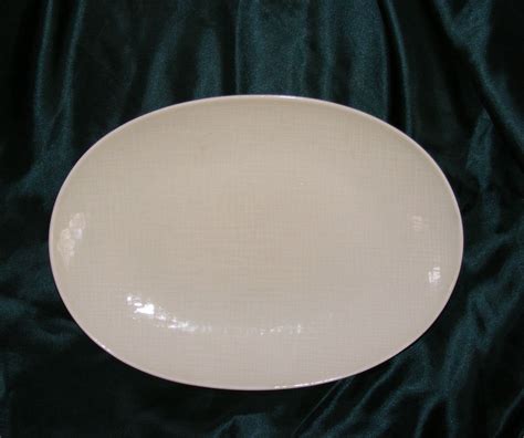 Nunome China Serving Platter White Oval Linen Pattern Made In Japan 14