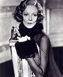 10+ Beautiful Throwback Pics Of Dame Maggie Smith | Bored Panda