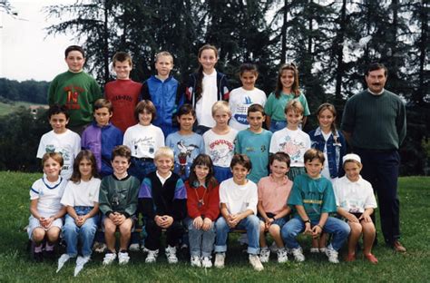 Photo De Classe Saint Genies 1992 93 Cm1 Cm2 De 1992 Ecole Primaire