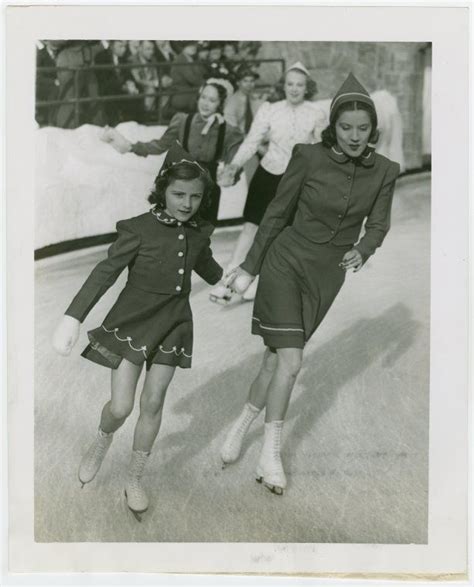 Absurd Vintage Skating Photos Even Non Sports Fans Will Love Vintage