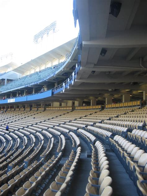 How Wide Are Dodger Stadium Seats In Fortnite