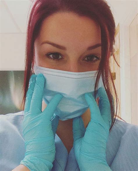 Pin By Eric Delle On Hot Dentist Beautiful Nurse Medical Glove Cute Nurse
