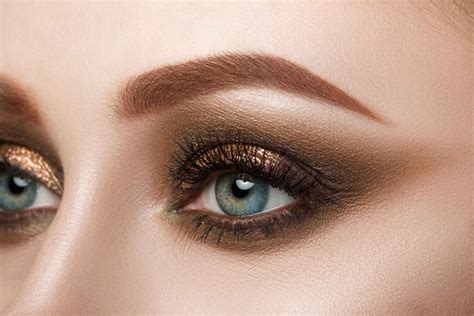 And all the blue eyed kids wouldn't be carrying a brown eyed gene anymore! 5 Best Eyeshadow Colors for Blue Eyes | Style Wile