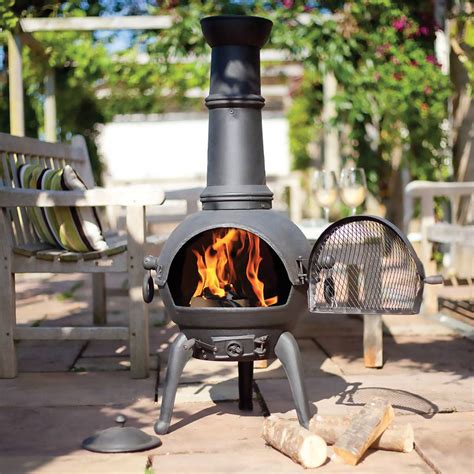 Find the best chiminea for your home with our complete buyer's guide! Pizza Ovens (Indoor + Outdoor) Wood Fired Oven Gas ...