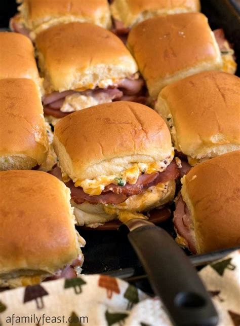 40 Easy Sliders Recipes That Makes Happiness In A Snap Hike N Dip