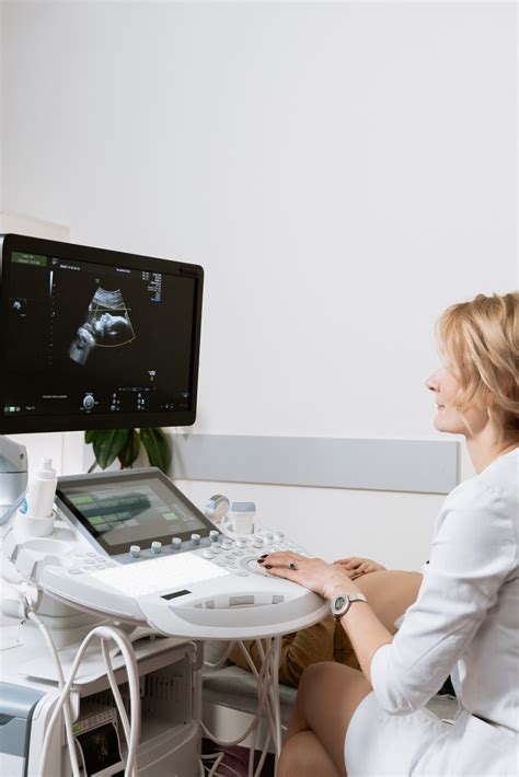 What Is The Job Of An Ultrasound Specialist Akandle