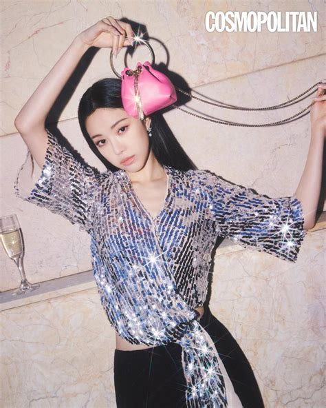 Son Naeun Cosmopolitan Magazine July Issue Korean Photoshoots