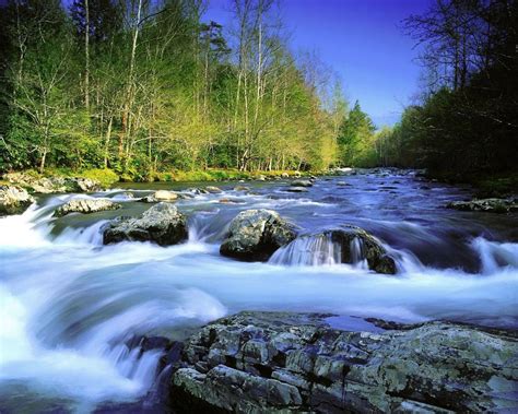 48 Beautiful River Wallpapers