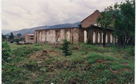 Comfama cuenta con un punto de créditos por éxito san antonio, en medellín. Comfama Aranjuez, epicentro de la cultura en la comuna 4 ...