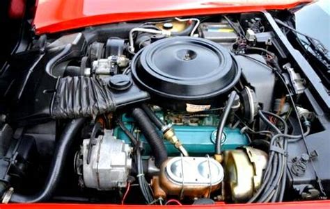 Chevy 305 V8 Engine