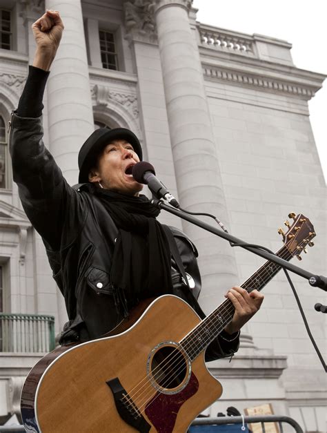 Michelle Shocked Draws Fire For Anti Gay Remarks The New York Times
