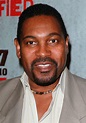 Mykelti Williamson - Biography, Height & Life Story | Super Stars Bio