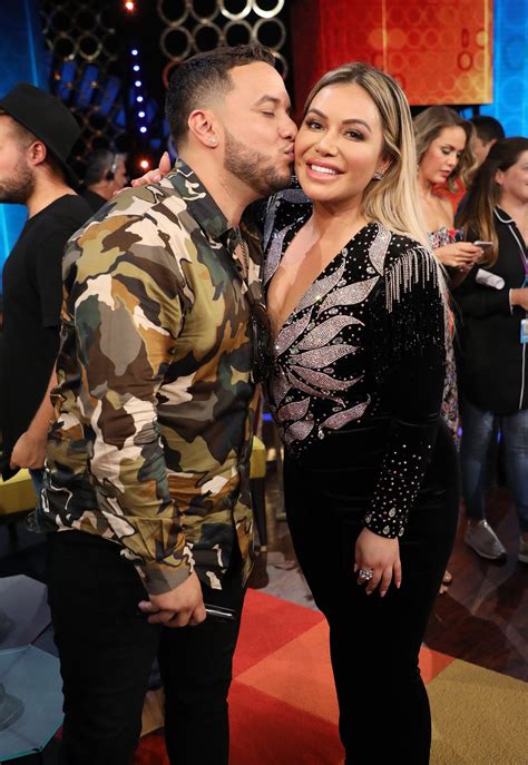 Chiquis Rivera And Lorenzo Mendez Celebrate Their Love Jenni Rivera Kanye West Instagram