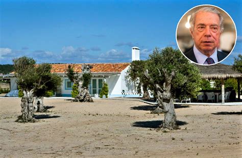 Ricardo salgado queria pedir 300 milhões de euros a josé veiga. MP quer demolir casa de Ricardo Salgado nas dunas da ...